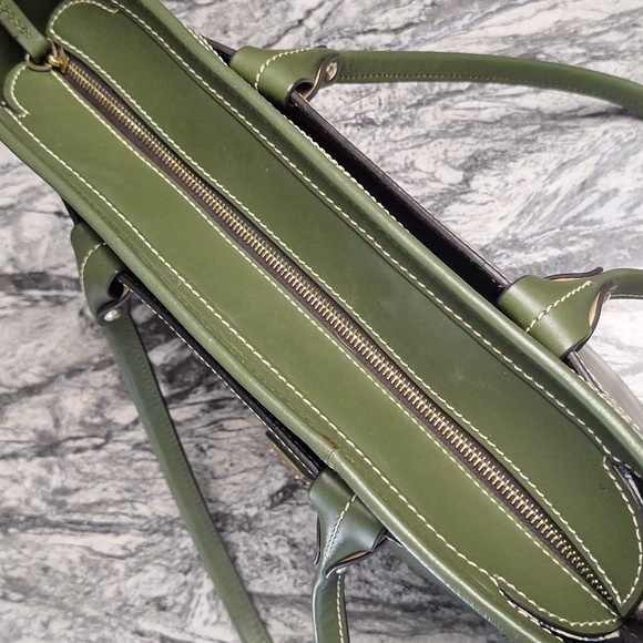 Dooney & Bourke Beacon Leather Tote, Olive, GUC - Picture 11 of 11